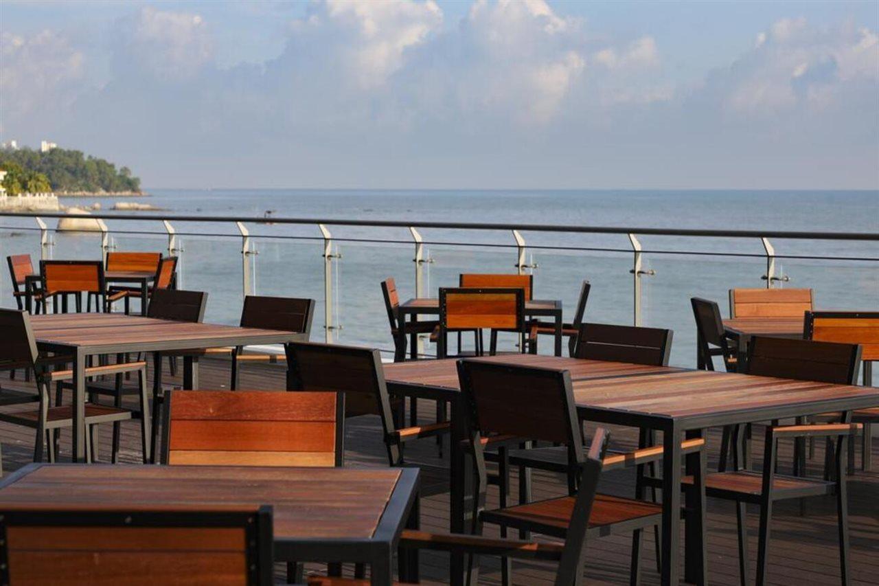 Hompton By The Hotel 4*